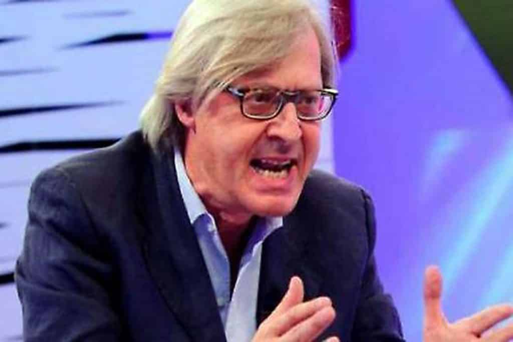Vittorio Sgarbi, minacce e insulti sul web. Il critico si vendica &quot;Ti