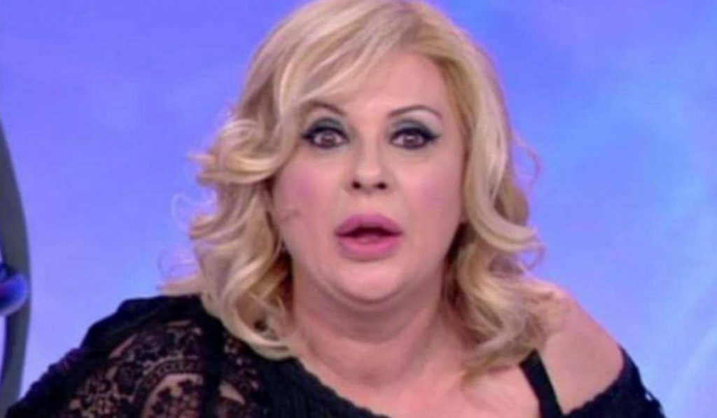 Quanto Guadagna Tina Cipollari A Uomini E Donne