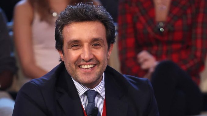 flavio-insinna-min