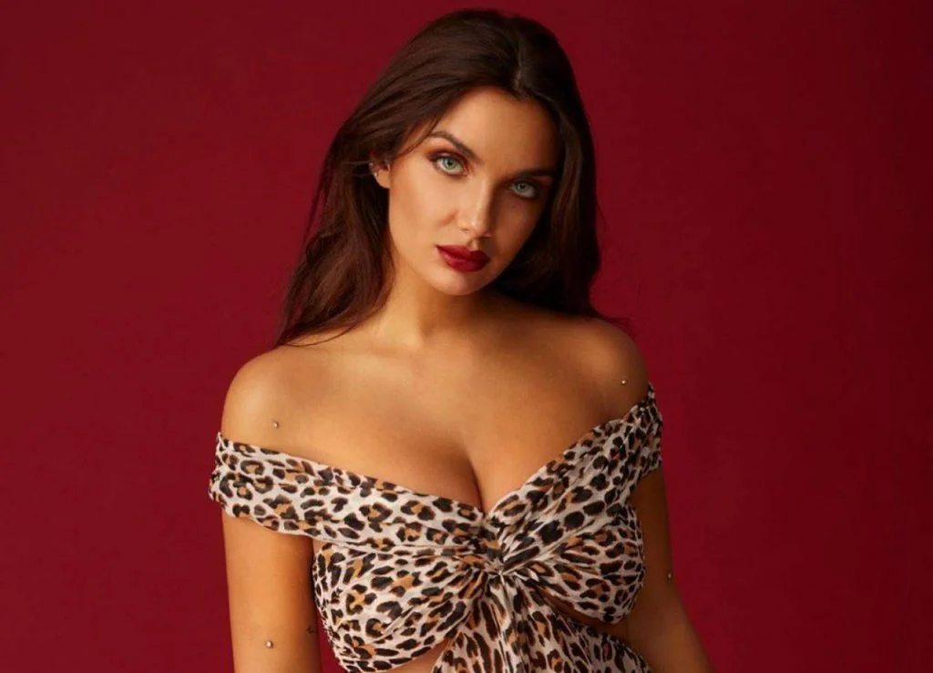 Elettra Lamborghini Biografia Eta Carriera Peso E Altezza Controcopertina Com