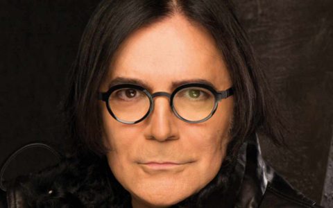Renato Zero chi è il noto cantautore di tutti i tempi ...