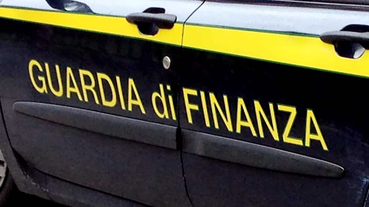 truffa da oltre 700 mila euro