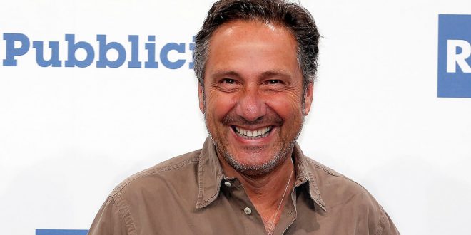 Greta Mauro E La Moglie Del Noto Geologo E Divulgatore Scientifico Mario Tozzi Controcopertina Com