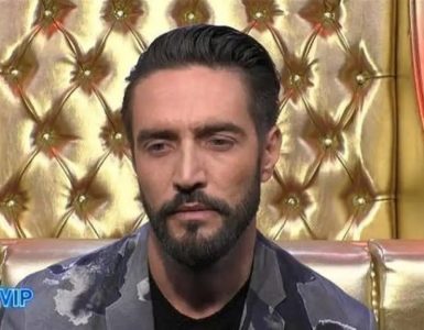 "E adesso...". Alex Belli e il colpo di testa al Grande Fratello Vip: cosa succede dopo la fuga choc dalla Casa