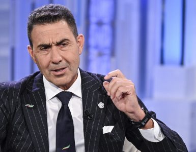 Scontro in diretta, Vannacci “Non escludiamo di uscire da Ue e Nato” Balzano “Anche il Pd vuole cambiare l'Europa” - Baritalia News