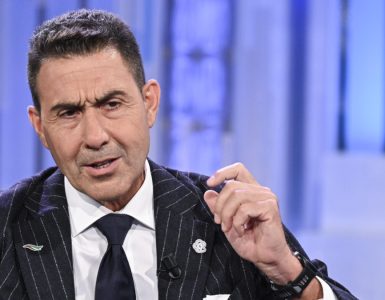 Immagine di repertorio per Roberto Vannacci