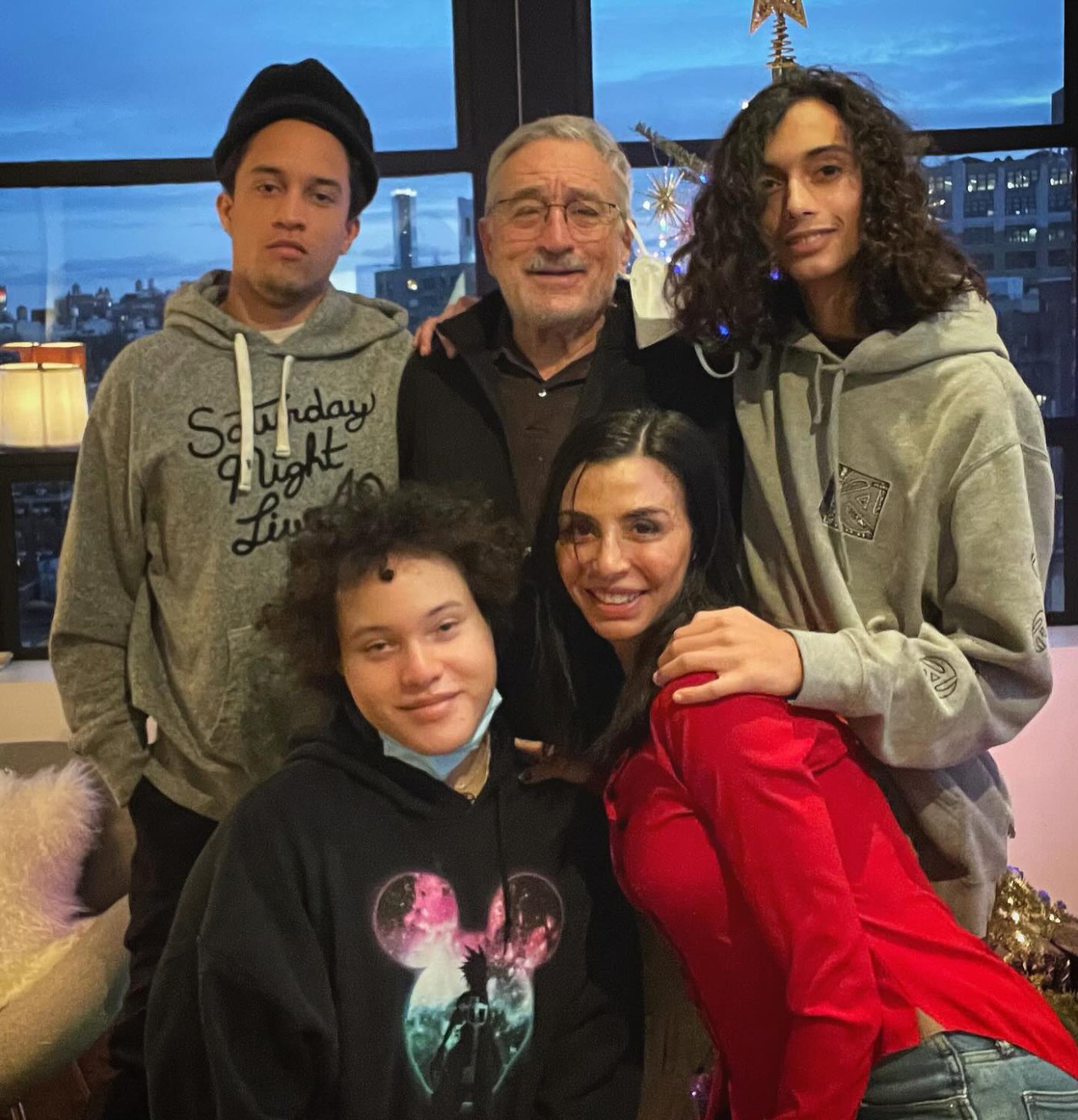 Robert De Niro Daughter Airyn Details Growing Up With a Famous Family